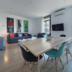 U-nique Casanova , Barcelona España